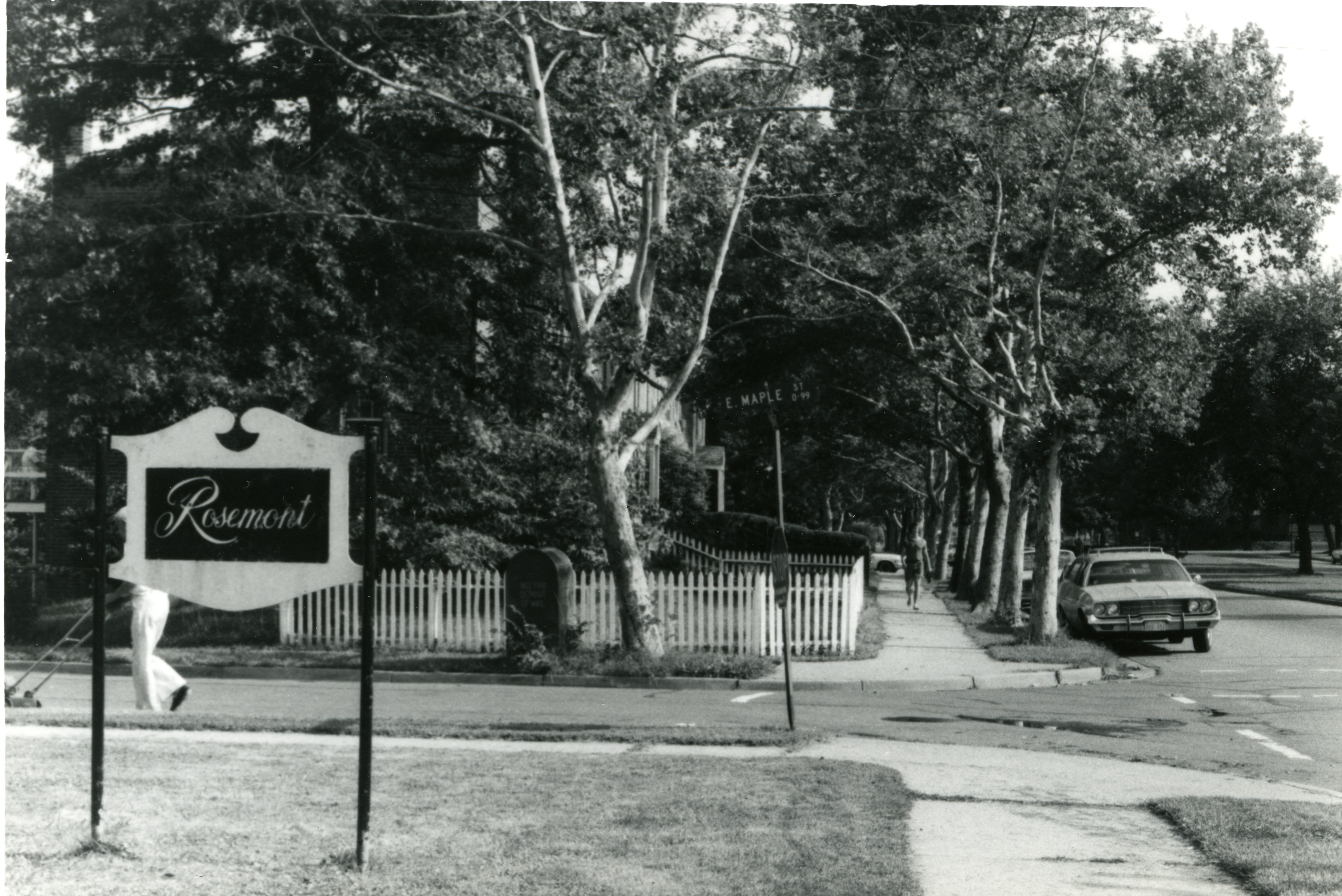 East Maple Street and Commonwealth Avenue, 1976