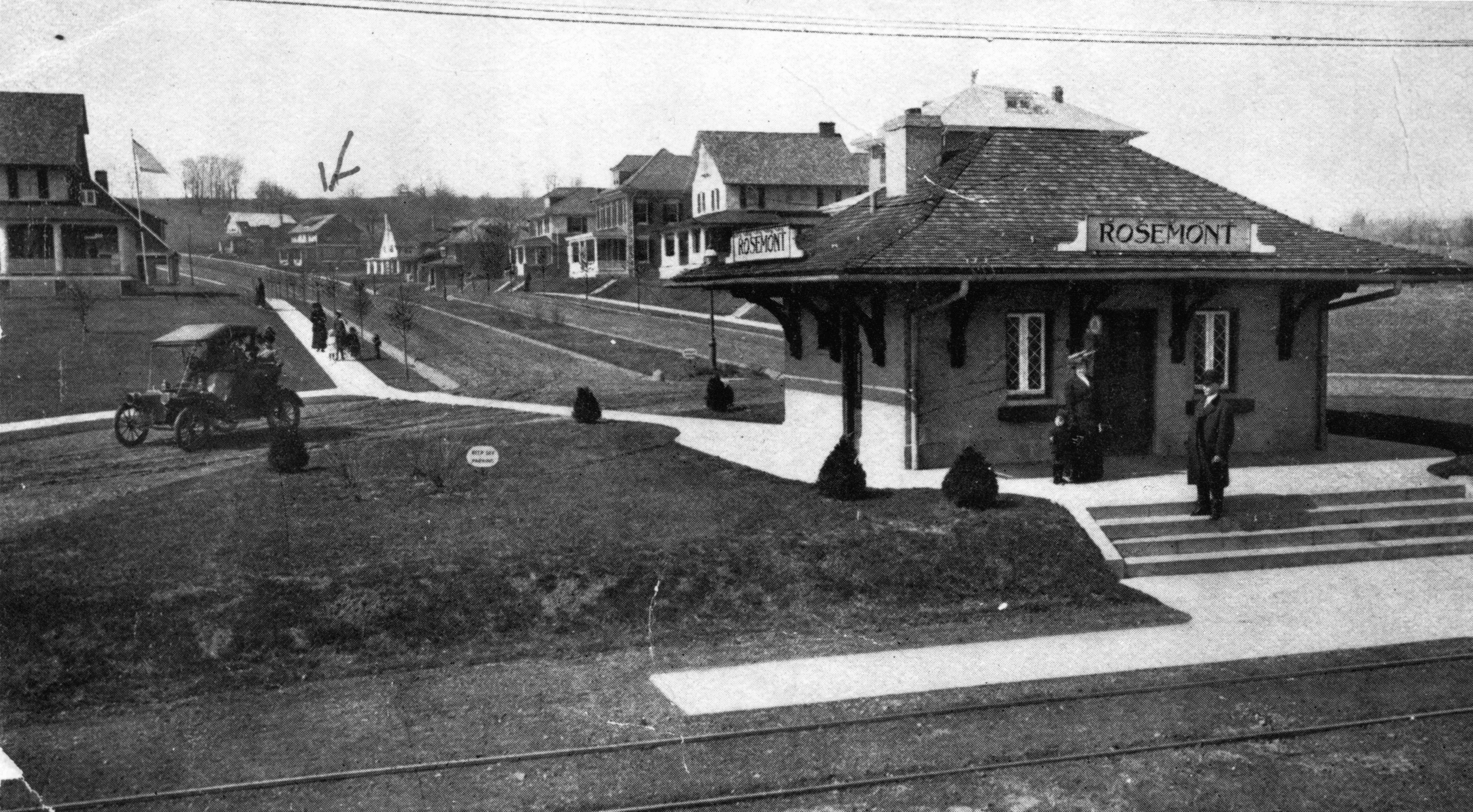 Rosemont Station and West Rosemont Avenue, c. 1911